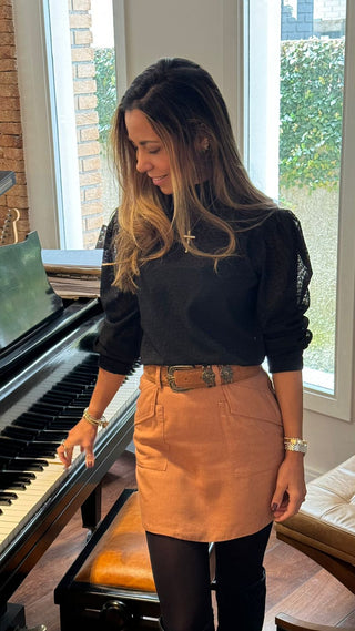 Shorts Saia Macramé